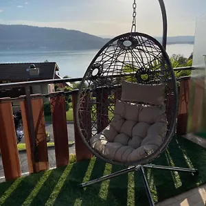 https://la-lumire-du-lac.hotels-rhonealpes.com