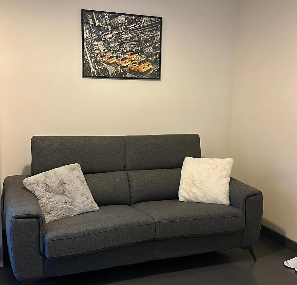 Homestay Cosy Studio Chatelets Les Halles Paris France